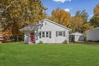 602 E Washington Street, Urbana, IL 61801