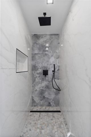 1644 NW 8th Ter, Miami, FL 33125