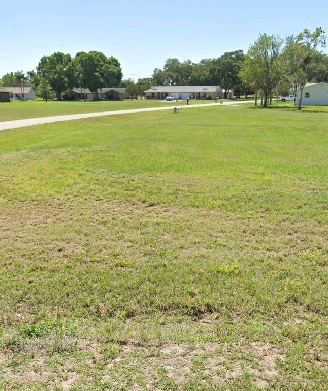 500 DOGWOOD DRIVE, Sebring, FL 33876