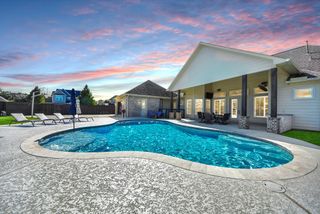 1302 Corianne Street, Katy, TX 77493