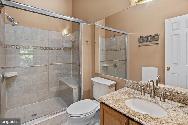 7238 LENSFIELD CT, Alexandria, VA 22315