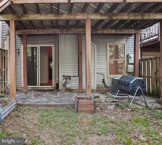 7238 LENSFIELD CT, Alexandria, VA 22315
