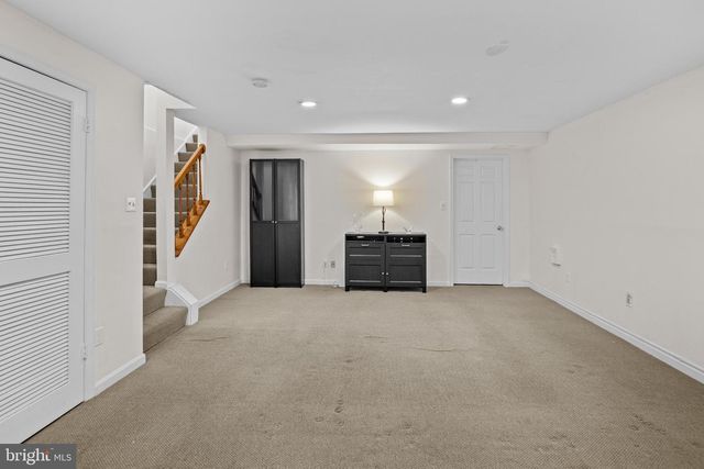 7238 LENSFIELD CT, Alexandria, VA 22315