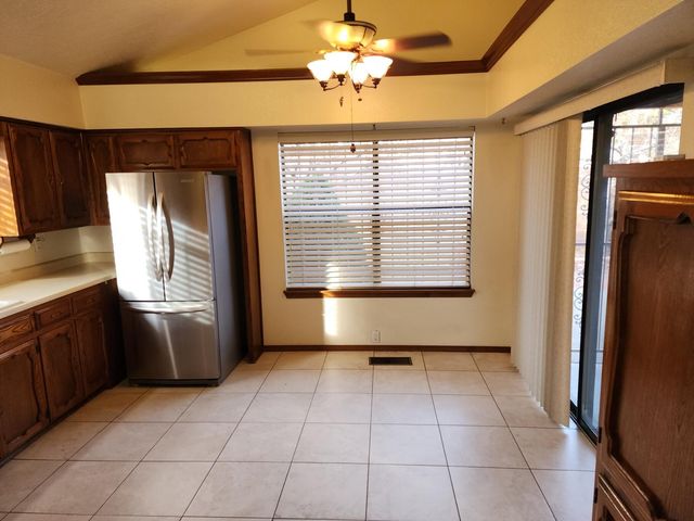 9335 Admiral Lowell Place NE, Albuquerque, NM 87111