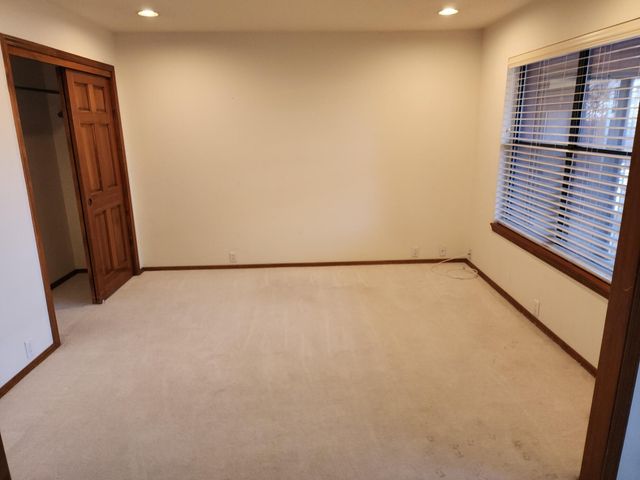 9335 Admiral Lowell Place NE, Albuquerque, NM 87111