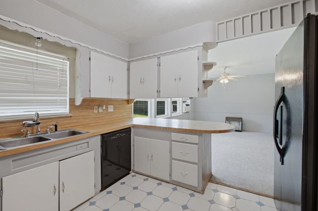 1625 Meadowbrook Drive, Garland, TX 75042