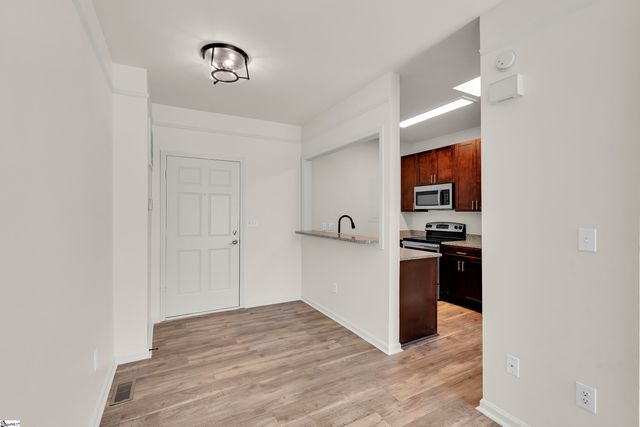 233 N Main Street Unit 510, Greenville, SC 29601