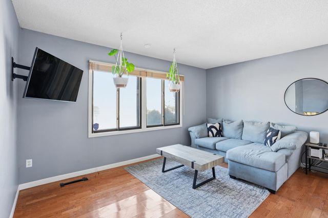 5109 84th Court N, Brooklyn Park, MN 55443