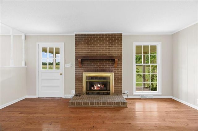 687 Johnson Lake Road SE, Adairsville, GA 30103