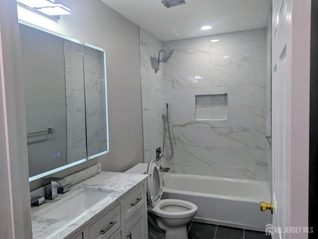 259 Retta Court, Piscataway, NJ 08854