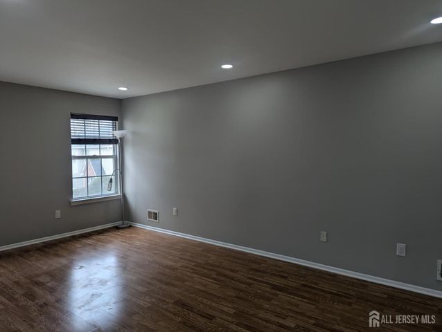 259 Retta Court, Piscataway, NJ 08854