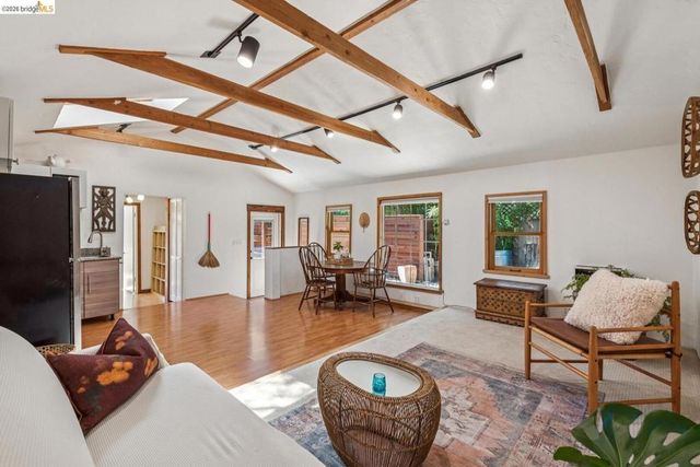 2431 Mckinley AVE, Berkeley, CA 94703