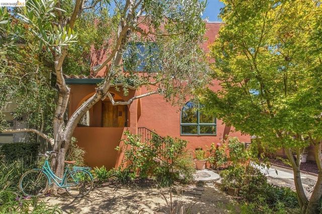2431 Mckinley AVE, Berkeley, CA 94703