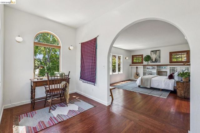 2431 Mckinley AVE, Berkeley, CA 94703
