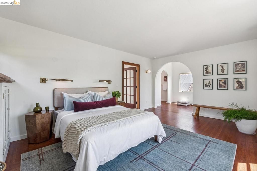 Image 36 of property listing at 2431 Mckinley AVE, Berkeley, CA 94703