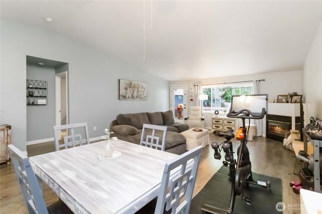 7508 110th E, Puyallup, WA 98373