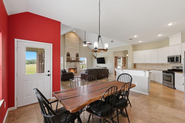 8295 County Rd 179, Richards, TX 77873