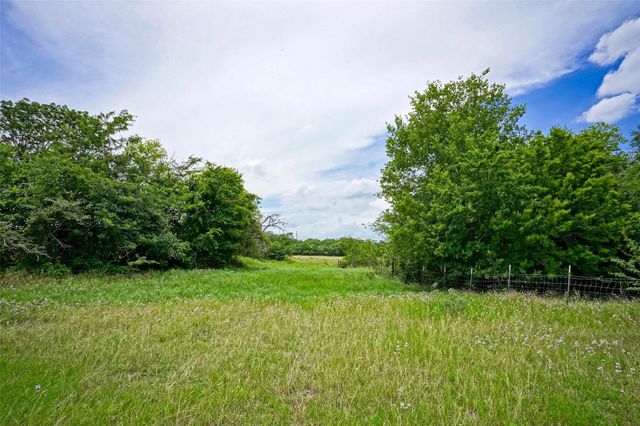 8295 County Rd 179, Richards, TX 77873