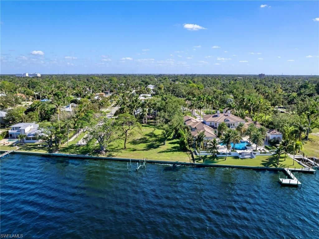 1212 Coconut DR, FORT MYERS, FL 33901 — photo 5