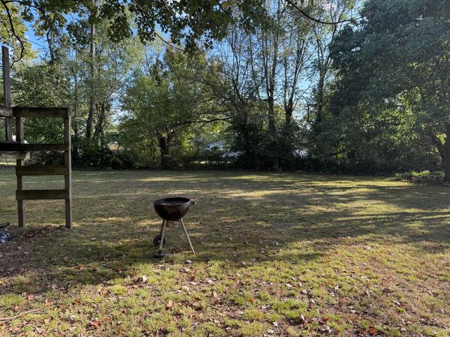 1109 N Central Avenue, Monett, MO 65708