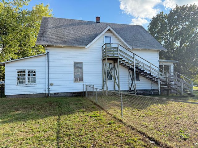 1109 N Central Avenue, Monett, MO 65708