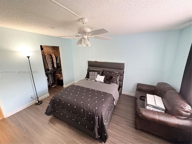 2769 S Oakland Forest Drive 101, Oakland Park, FL 33309