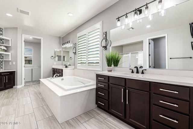 22725 E DESERT HILLS Drive, Queen Creek, AZ 85142