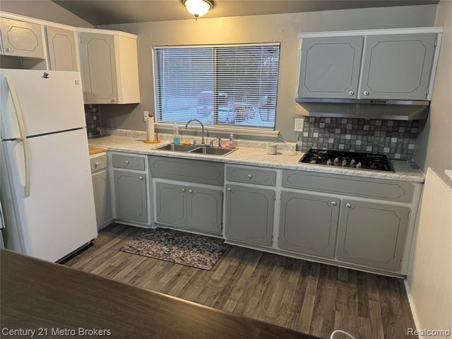 1263 Flamingo Drive, Mount Morris, MI 48458