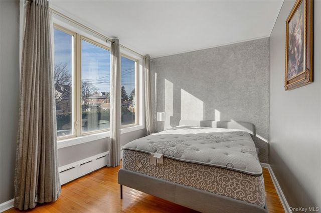 822 Dean Avenue, Bronx, NY 10465