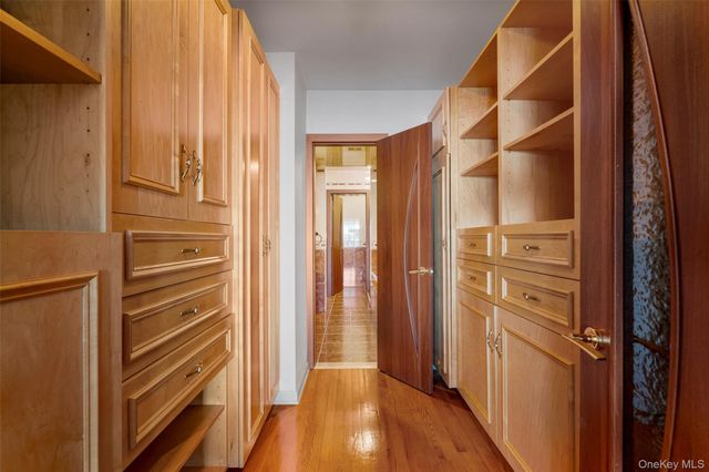 822 Dean Avenue, Bronx, NY 10465