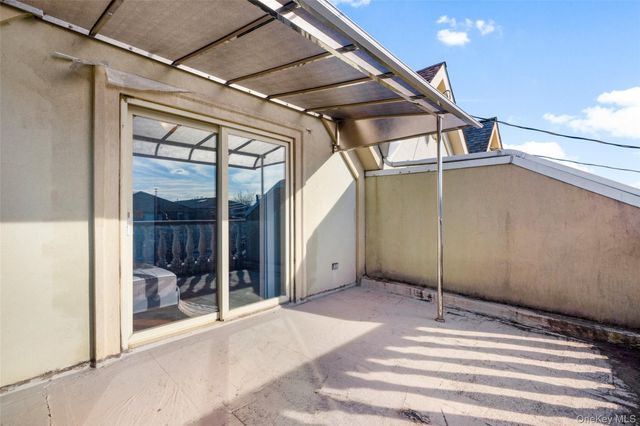 822 Dean Avenue, Bronx, NY 10465