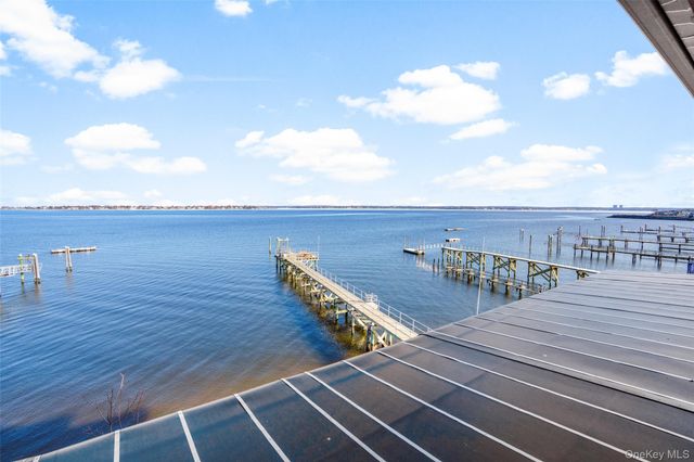 822 Dean Avenue, Bronx, NY 10465