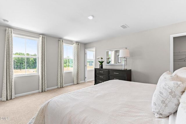 49 Better Day Way, Lillington, NC 27546