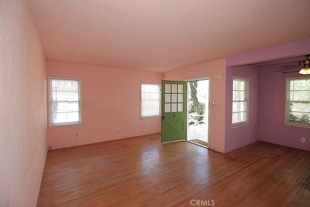 100 E Desert View, Barstow, CA 92311