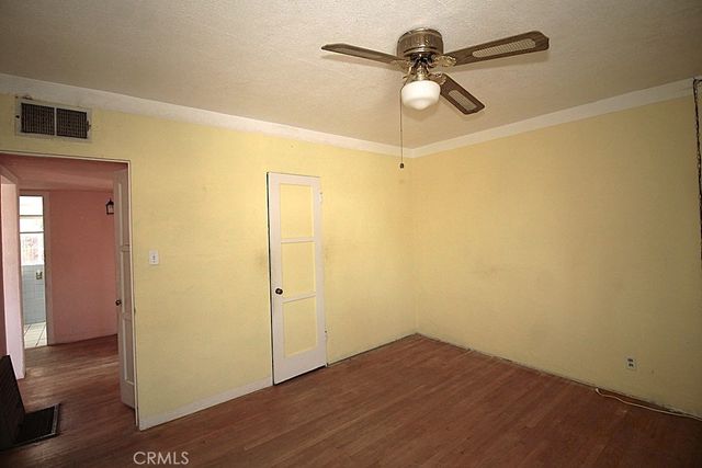 100 E Desert View, Barstow, CA 92311