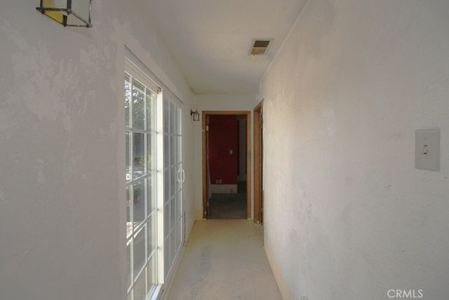 100 E Desert View, Barstow, CA 92311