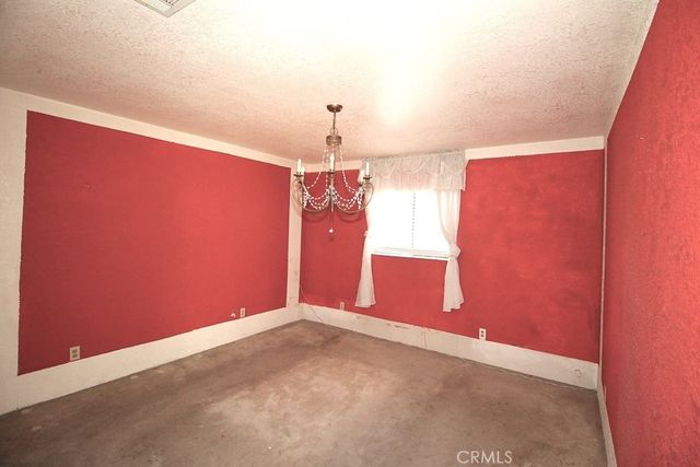 100 E Desert View, Barstow, CA 92311