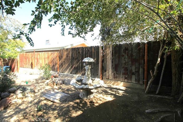 100 E Desert View, Barstow, CA 92311