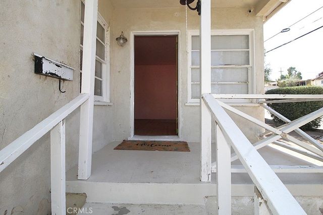100 E Desert View, Barstow, CA 92311