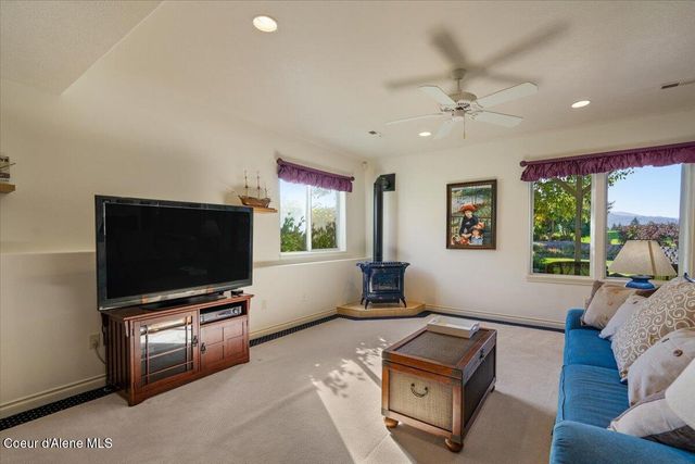 24222 E PINEHURST LN, Liberty Lake, WA 99019