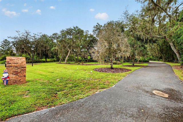 15240 SHADY LANE, Tavares, FL 32778