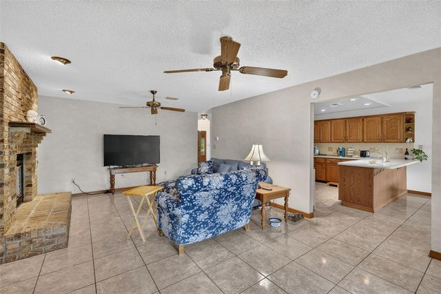 15240 SHADY LANE, Tavares, FL 32778