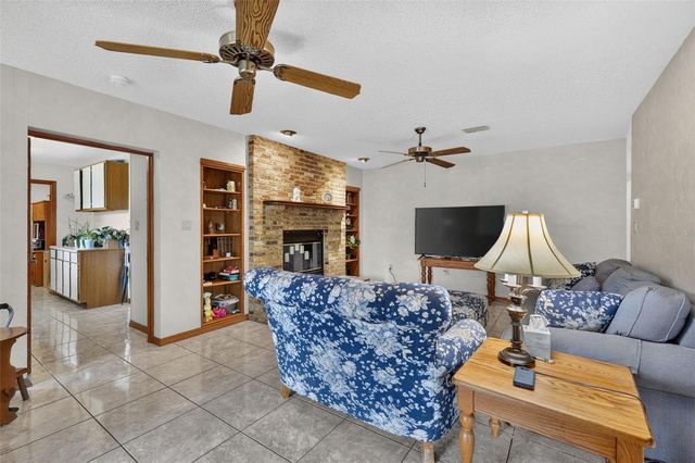 15240 SHADY LANE, Tavares, FL 32778