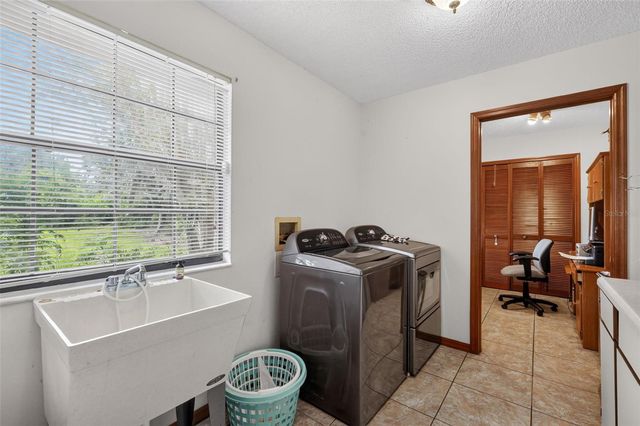 15240 SHADY LANE, Tavares, FL 32778