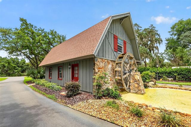 15240 SHADY LANE, Tavares, FL 32778
