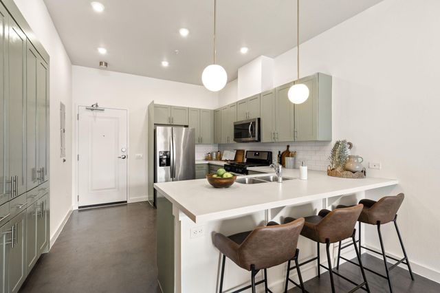 1301 Chicon ST 203, Austin, TX 78702