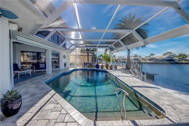 3306 SE 22nd AVE, Cape Coral, FL 33904