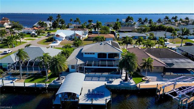 3306 SE 22nd AVE, Cape Coral, FL 33904