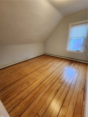 18 Amy Street, Providence, RI 02906