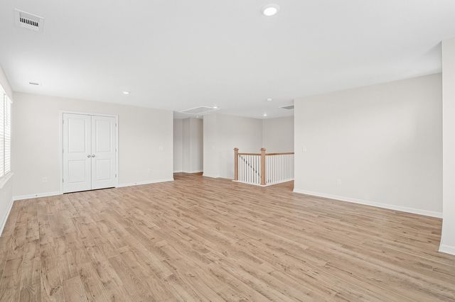 7460 Atwater Cir, SE, Fairview, TN 37062